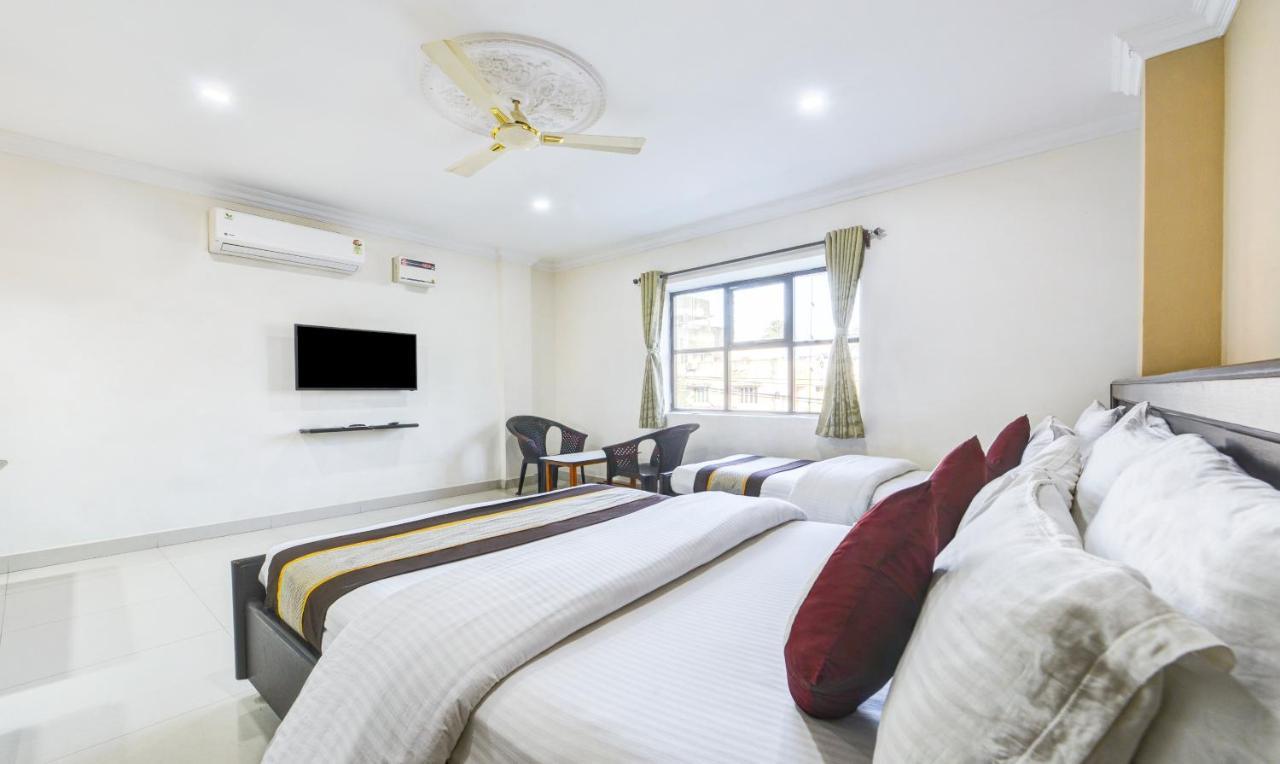 Pleasant Days Hotel 钦奈 外观 照片