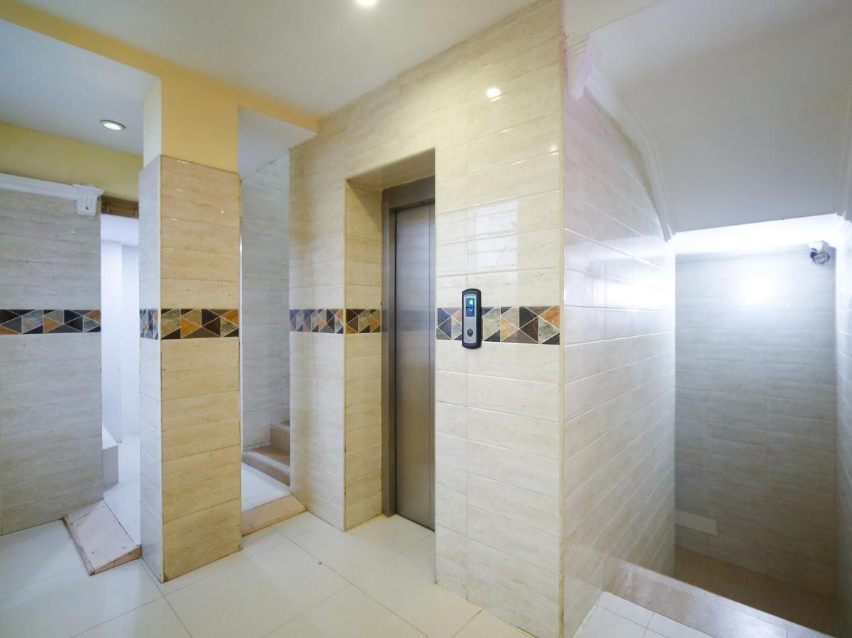 Pleasant Days Hotel 钦奈 外观 照片