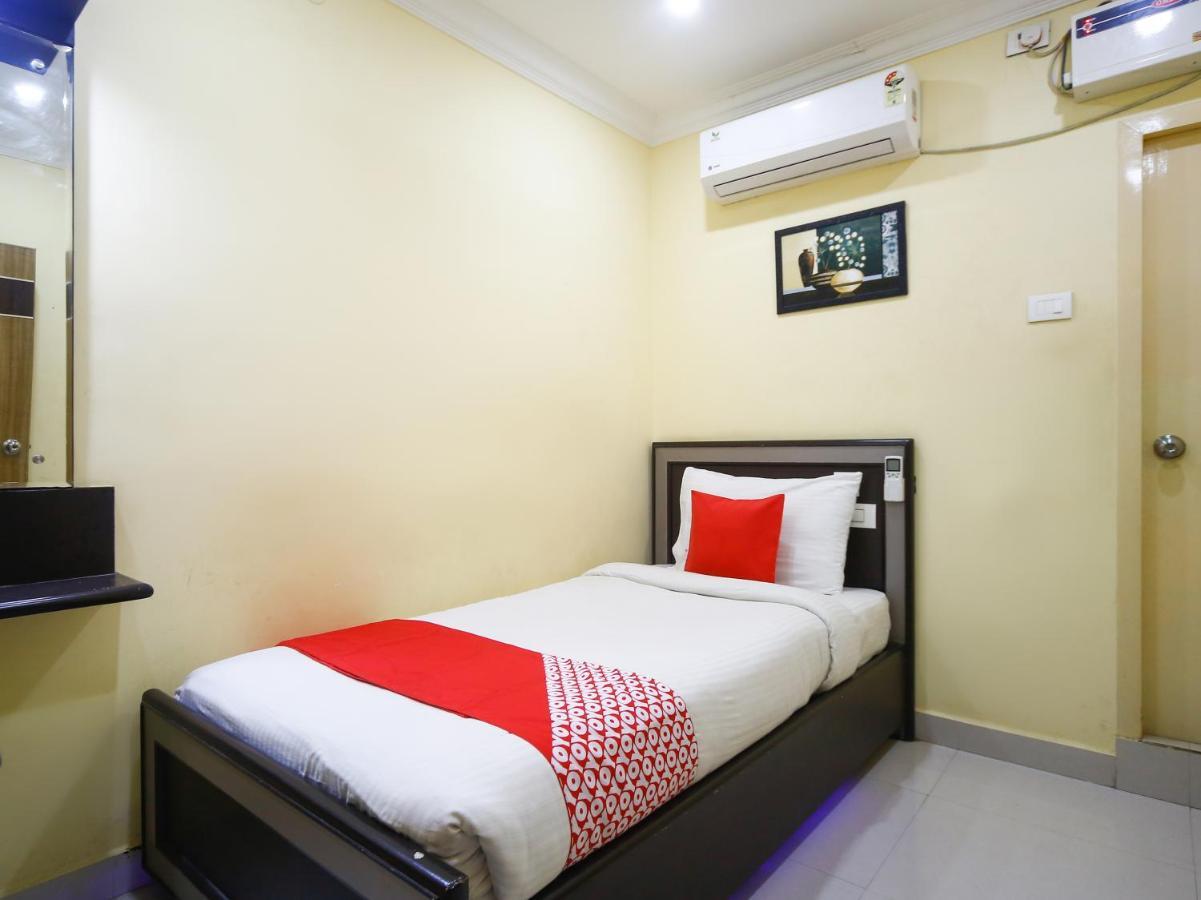 Pleasant Days Hotel 钦奈 外观 照片